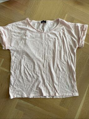 Gap factory T-shirt, size large